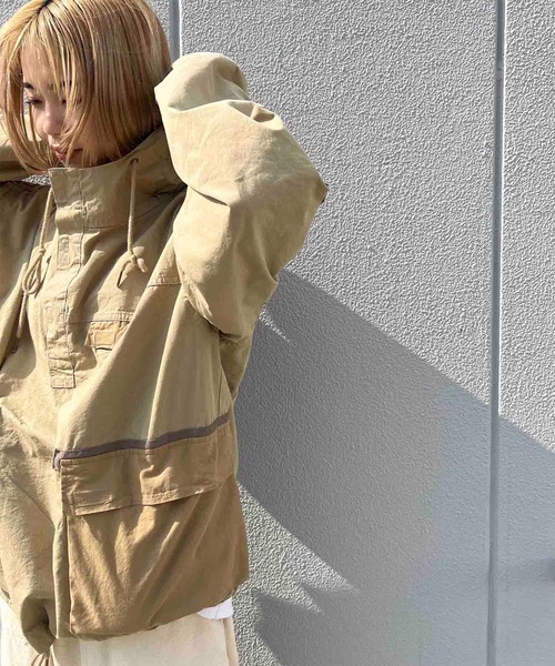 CANAL JEAN（キャナルジーン）の「choice_cnl(チョイス) 配色アノラックパーカー（マウンテンパーカー・レディース・ベージュ/カーキ・ONE SIZE）」の10枚目の写真