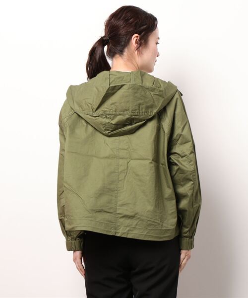 Samansa Mos2（サマンサ モスモス）の「マウンテンパーカー（マウンテンパーカー・レディース・オフホワイト/カーキ/イエロー/ベージュ・ﾌﾘ-）」の9枚目の写真