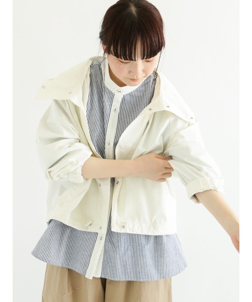 Samansa Mos2（サマンサ モスモス）の「マウンテンパーカー（マウンテンパーカー・レディース・オフホワイト/カーキ/イエロー/ベージュ・ﾌﾘ-）」の2枚目の写真