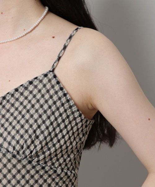 MAGPIEROBIN（マグパイロビン）の「MAGPIE ROBIN／CLOVER ワンピース　2278942（ワンピース・レディース・ベージュ・FREE）」の8枚目の写真