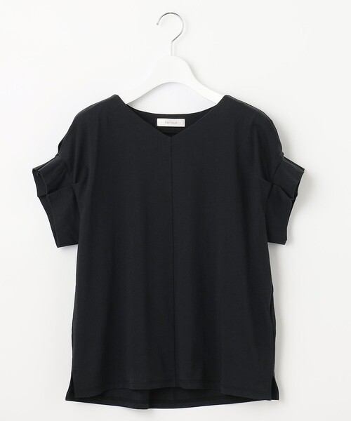 Feroux（フェルゥ）の「【吸水速乾・洗える】タックスリーブVネック Tシャツ（Tシャツ/カットソー・レディース・ホワイト系/ブラック系/ブラック系1/アイボリー系/イエロー系/ピンク系・F）」の13枚目の写真