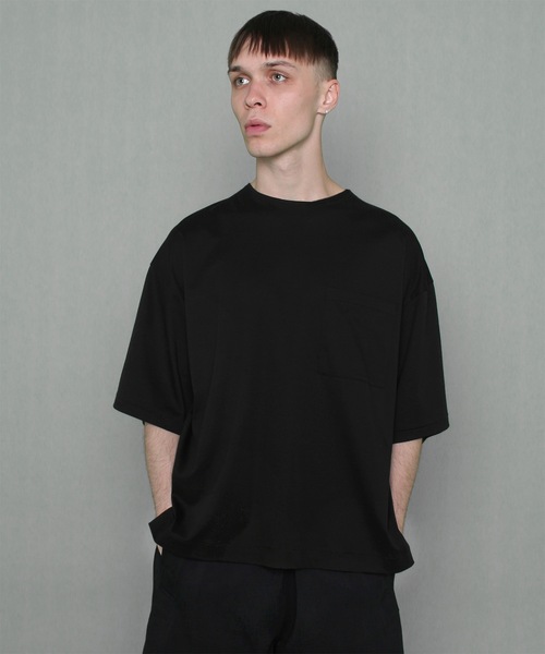 FORTUNA HOMME（フォルトゥナオム）の「FORTUNAHOMME Supima Higauge Pont-Tee（Tシャツ/カットソー・メンズ・ブラック/ホワイト・1/2）」の5枚目の写真