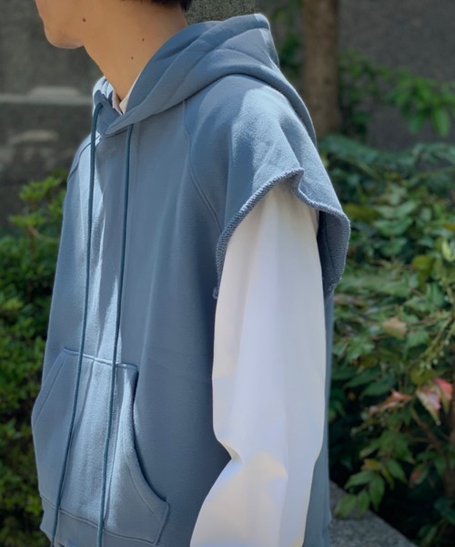 Toironier（トワロニエ）の「TOIRONIER/トワロニエ/CUT OFF PARKA/カットオフパーカー（パーカー・メンズ・ブルー/ピンク/ラベンダー・FREE）」の11枚目の写真