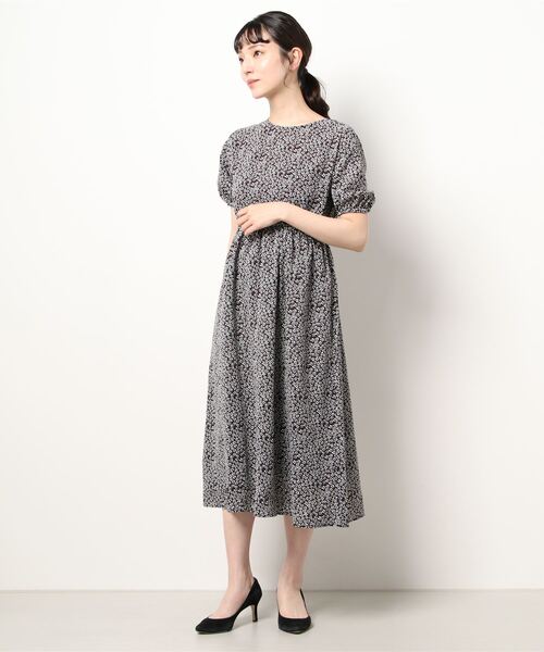 ehka sopo(エヘカソポ)の「付け衿花柄ワンピース(ワンピース・レディース・サックスブルー/オフホワイト/ブラック・フリ-)」の4枚目の写真