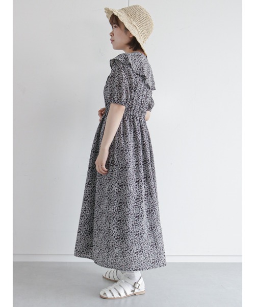 ehka sopo(エヘカソポ)の「付け衿花柄ワンピース(ワンピース・レディース・サックスブルー/オフホワイト/ブラック・フリ-)」の11枚目の写真