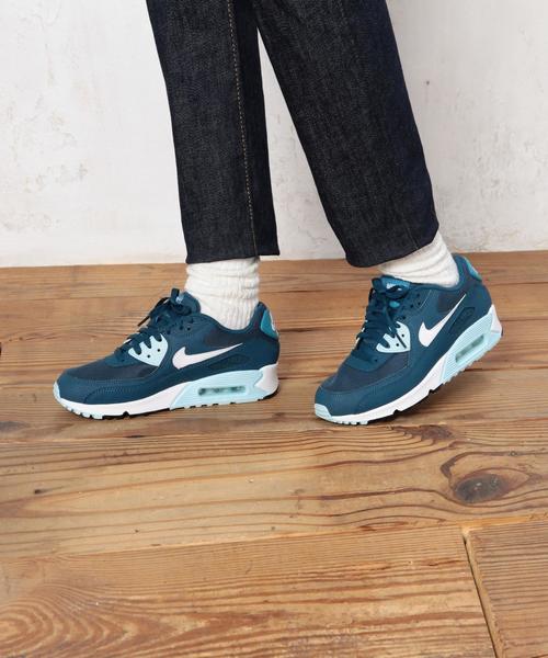 NIKE（ナイキ）の「[ナイキ]NIKE エアマックス 90 エッセンシャル スニーカー（スニーカー・レディース・ネイビー/ホワイト・23cm/24cm/25cm）」の4枚目の写真