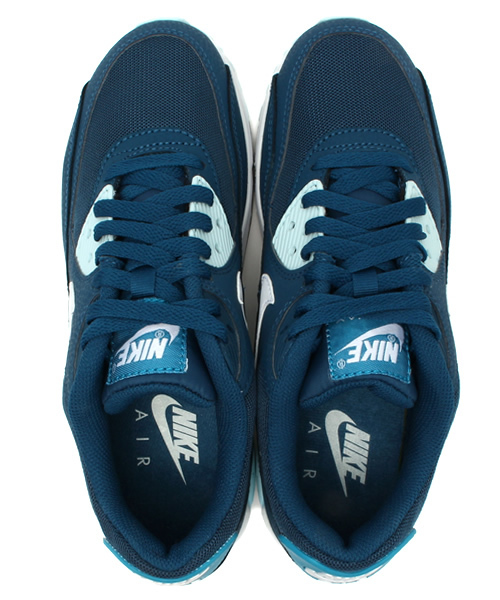 NIKE（ナイキ）の「[ナイキ]NIKE エアマックス 90 エッセンシャル スニーカー（スニーカー・レディース・ネイビー/ホワイト・23cm/24cm/25cm）」の6枚目の写真