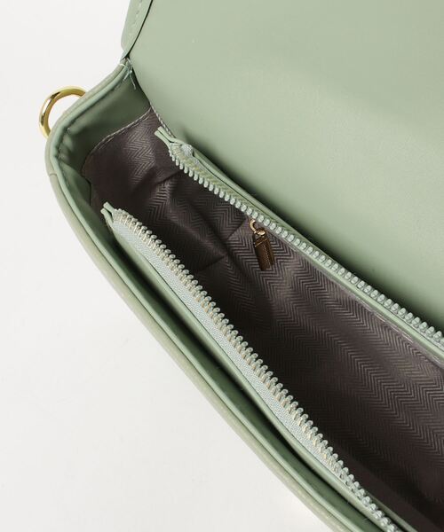 MAISON BREEZE(メゾンブリーズ)の「【MAISON BREEZE】レトロスクエアショルダーバッグ KNF(ショルダーバッグ・レディース・ブラック/アイボリー/グリーン・FREE)」の19枚目の写真