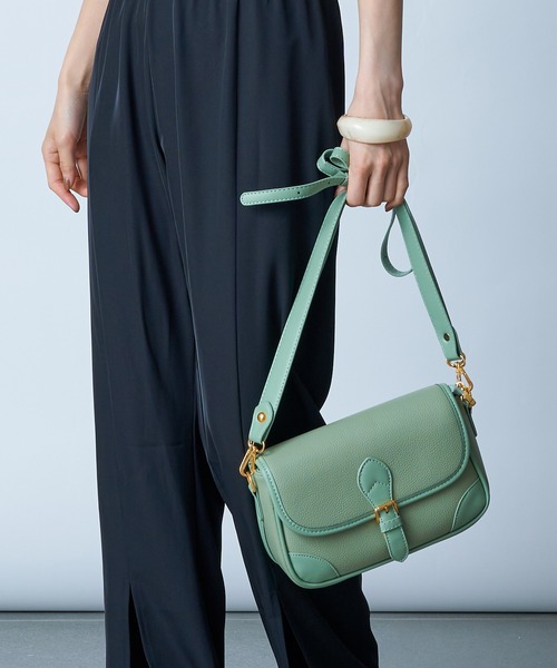 MAISON BREEZE(メゾンブリーズ)の「【MAISON BREEZE】レトロスクエアショルダーバッグ KNF(ショルダーバッグ・レディース・ブラック/アイボリー/グリーン・FREE)」の9枚目の写真