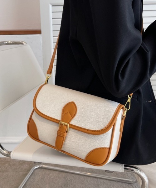 MAISON BREEZE(メゾンブリーズ)の「【MAISON BREEZE】レトロスクエアショルダーバッグ KNF(ショルダーバッグ・レディース・ブラック/アイボリー/グリーン・FREE)」の21枚目の写真