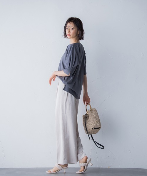 LAUTREAMONT（ロートレアモン）の「【WEB別注】タックスリーブコットンスムースカットソー（Tシャツ/カットソー・レディース・ベージュ/ネイビー/チャコールグレー/パープル・11号/9号）」の5枚目の写真