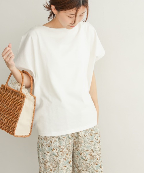 URBAN RESEARCH DOORS（アーバンリサーチドアーズ）の「ドライコットンボートネックプルオーバー（Tシャツ/カットソー・レディース・ベージュ/ネイビー/オフホワイト・MEDIUM）」の11枚目の写真