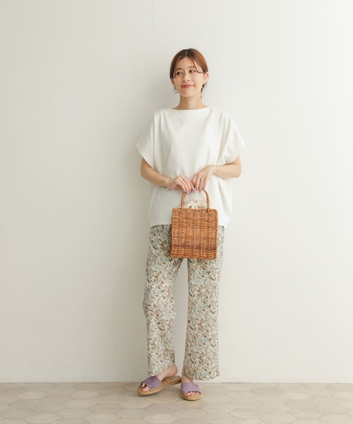 URBAN RESEARCH DOORS（アーバンリサーチドアーズ）の「ドライコットンボートネックプルオーバー（Tシャツ/カットソー・レディース・ベージュ/ネイビー/オフホワイト・MEDIUM）」の15枚目の写真