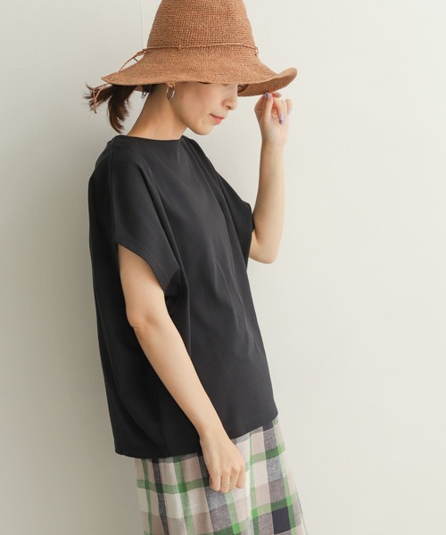 URBAN RESEARCH DOORS（アーバンリサーチドアーズ）の「ドライコットンボートネックプルオーバー（Tシャツ/カットソー・レディース・ベージュ/ネイビー/オフホワイト・MEDIUM）」の19枚目の写真