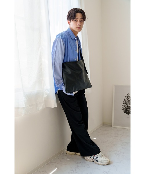 DEVICE+（デバイスプラス）の「DEVICE+  フェイクレザーベルト ショルダーバッグ（ショルダーバッグ・メンズ・ブラック・FREE）」の10枚目の写真