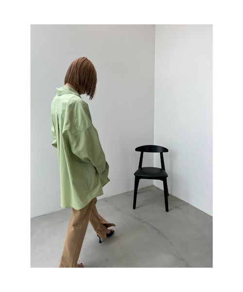 BLACK BY MOUSSY（ブラックバイマウジー）の「【WEB限定】slit sweat pants（スリットスウェットパンツ）（スウェットパンツ・レディース・ベージュ/パープル/グリーン/ライトブラック・FREE）」の19枚目の写真