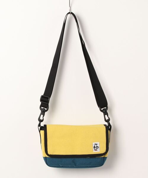 CHUMS(チャムス)の「【CHUMS/チャムス】 Small Camera Shoulder Sweat Nylon(ショルダーバッグ・レディース・ネイビー/イエロー/その他1/ブラック/グレー/その他2/その他3・FREE)」の17枚目の写真