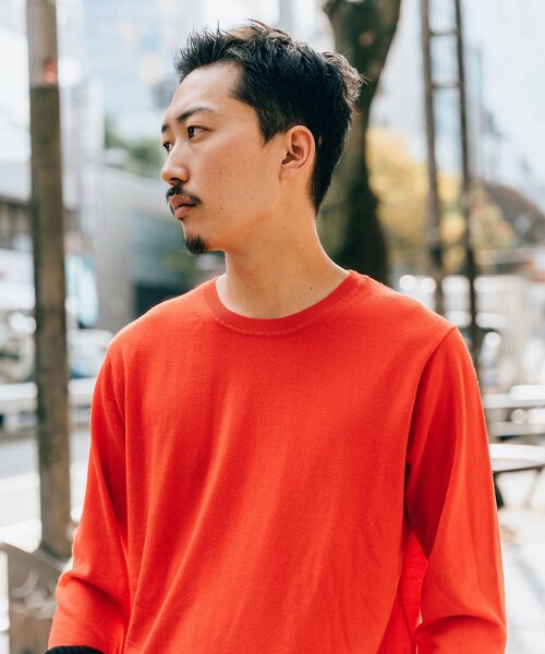 EDIFICE（エディフィス）の「16ゲージ クルーネック ニット（ニット/セーター・メンズ・ホワイト/チャコールグレー/ブラック/ベージュ/ネイビー/レッド/ブルー/グリーン・SMALL/MEDIUM/LARGE/X-LARGE）」の15枚目の写真