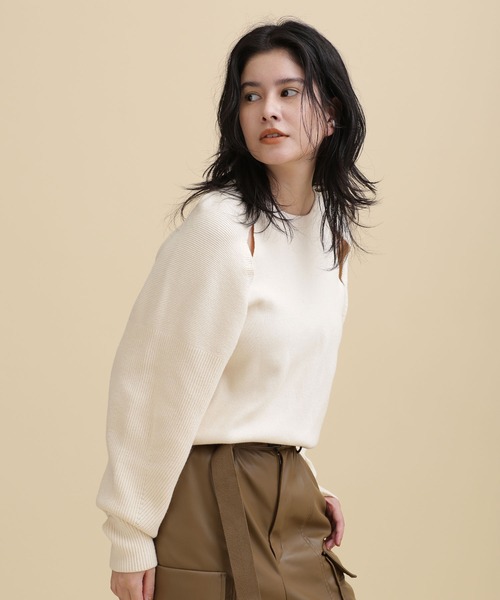 CASA FLINE(カーサフライン)の「casa fline/ラグランスリットニットトップス(ニット/セーター・レディース・グレー/アイボリー/ブラウン・FREE)」の3枚目の写真