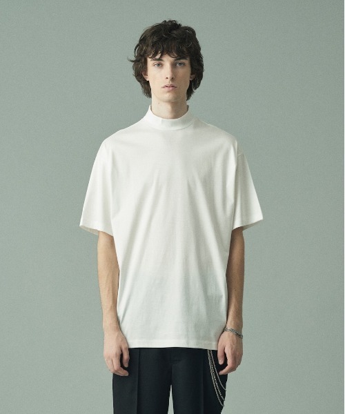 Juha(ユハ)の「SUPERIOR PIMA COTTON MOCK-NECK TEE(Tシャツ/カットソー・メンズ・ブラック/ホワイト/グレー・3/4)」の2枚目の写真
