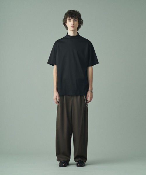 Juha(ユハ)の「SUPERIOR PIMA COTTON MOCK-NECK TEE(Tシャツ/カットソー・メンズ・ブラック/ホワイト/グレー・3/4)」の13枚目の写真