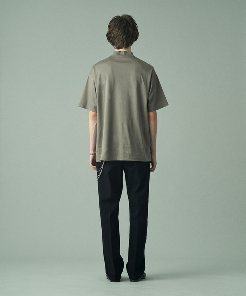 Juha(ユハ)の「SUPERIOR PIMA COTTON MOCK-NECK TEE(Tシャツ/カットソー・メンズ・ブラック/ホワイト/グレー・3/4)」の4枚目の写真
