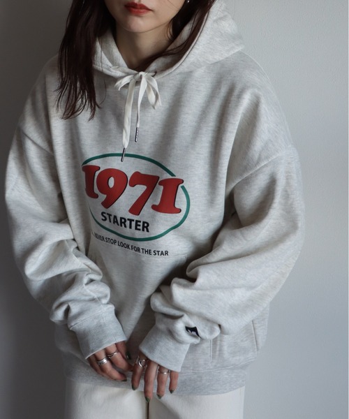 STARTER（スターター）の「STARTER/スターター　カラーグラフィック裏起毛スウェットプルオーバーパーカー（パーカー・レディース・ホワイト/ブラック/グレー/グレー系その他/オートミール/ホワイト系その他/ブラック系その他/ホワイト系その他2/アイボリー系・M/L）」の9枚目の写真