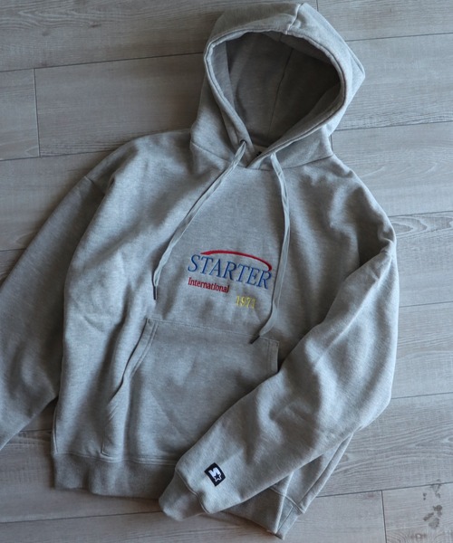 STARTER（スターター）の「STARTER/スターター　カラーグラフィック裏起毛スウェットプルオーバーパーカー（パーカー・レディース・ホワイト/ブラック/グレー/グレー系その他/オートミール/ホワイト系その他/ブラック系その他/ホワイト系その他2/アイボリー系・M/L）」の7枚目の写真