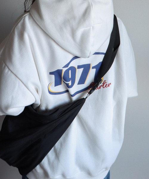 STARTER（スターター）の「STARTER/スターター　カラーグラフィック裏起毛スウェットプルオーバーパーカー（パーカー・レディース・ホワイト/ブラック/グレー/グレー系その他/オートミール/ホワイト系その他/ブラック系その他/ホワイト系その他2/アイボリー系・M/L）」の12枚目の写真