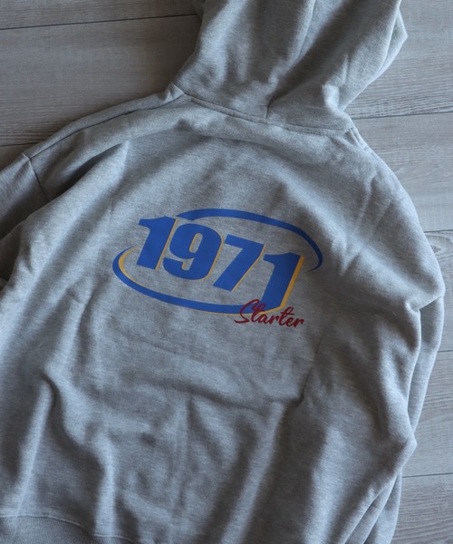 STARTER（スターター）の「STARTER/スターター　カラーグラフィック裏起毛スウェットプルオーバーパーカー（パーカー・レディース・ホワイト/ブラック/グレー/グレー系その他/オートミール/ホワイト系その他/ブラック系その他/ホワイト系その他2/アイボリー系・M/L）」の15枚目の写真