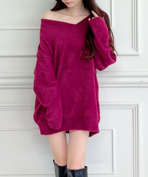 MIIA（ミーア）の「Vネックオーバーニット（ニット/セーター・レディース・ピンク/ベージュ/パープル/ブラック・FREE）」の19枚目の写真