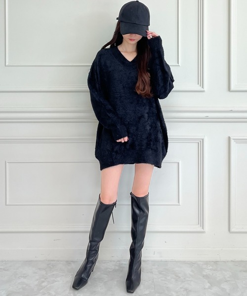 MIIA（ミーア）の「Vネックオーバーニット（ニット/セーター・レディース・ピンク/ベージュ/パープル/ブラック・FREE）」の21枚目の写真