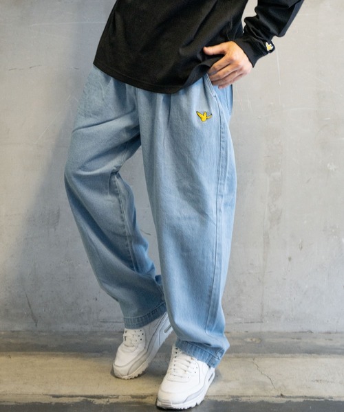 What it isNt）ART BY MARKGONZALES（ワットイットイズント）の「(what 