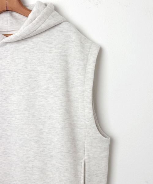 andme（アンドミー）の「裏起毛スウェットパーカーベスト（パーカー・レディース・ブルー/ブラック/ブラウン/オートミール・FREE）」の8枚目の写真