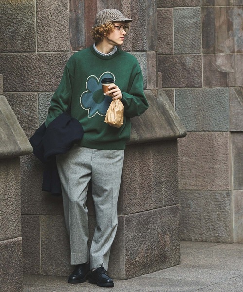 EMMA CLOTHES（エマクローズ）の「フラワージャガードルーズクルーネックニット EMMA CLOTHES（ニット/セーター・メンズ・ブルーグリーン/チャコール/ライトグレー・M/L）」の6枚目の写真