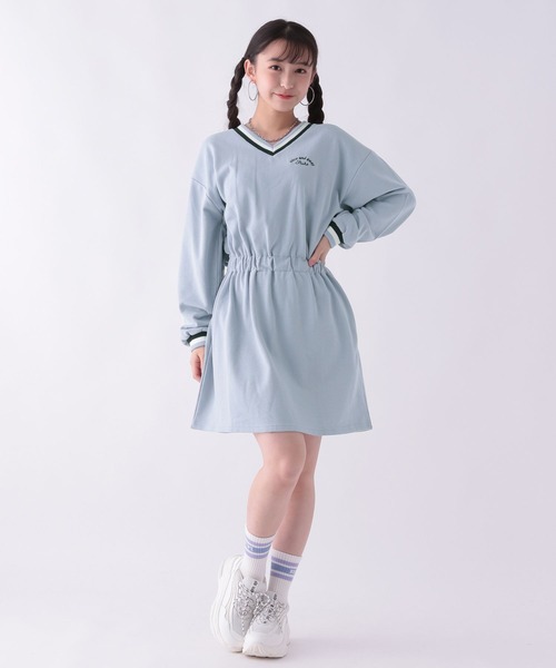 repipi armario(レピピ アルマリオ)の「チルデンネックワンピース(ワンピース・キッズ・グレー/ブルー/ブラック・SMALL/MEDIUM/LARGE)」の18枚目の写真