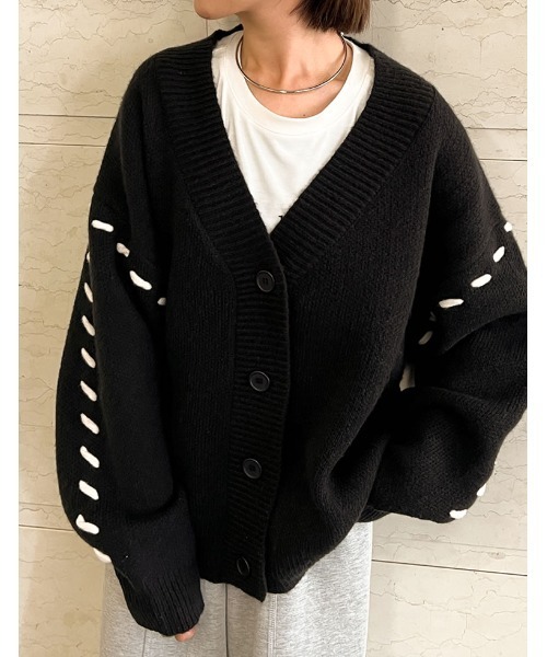 Re:EDIT（リエディ）の「ステッチデザインオーバーサイズ起毛ニット