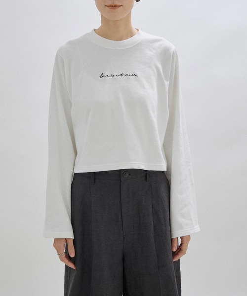 SALON adam et rope'(サロン アダム エ ロペ)の「ロゴ刺繍入りフレアスリーブクロップドスウェット(スウェット・レディース・ホワイト/ブラック・FREE)」の17枚目の写真