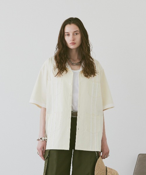 soerte（ソエルテ）の「HALF SLEEVE DESIGN GUAYABERA SHIRT/ハーフスリーブデザインキューバシャツ（シャツ/ブラウス・メンズ・オフホワイト/ブラウン/グリーン・1/2/3）」の14枚目の写真
