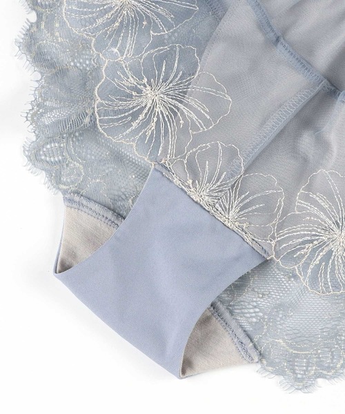 AMPHI（アンフィ）の「花柄エンブロイダリーレース/フレアショーツ（ショーツ・レディース・ミント/ブラック/ベージュ/ピンク/チャコールグレー/アイボリー/クリアグリーン/サックスブルー・MEDIUM/LARGE）」の10枚目の写真