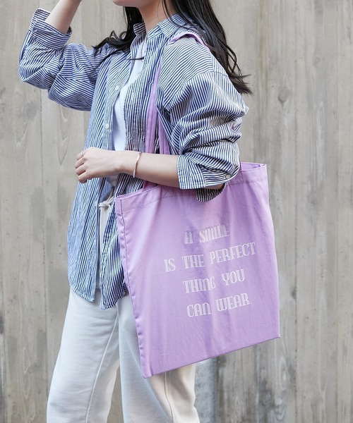 Actually（アクチュアリー）の「COLORFUL スクエアロゴトート（トートバッグ・レディース・ラベンダー/ブルー/イエロー/グレー・フリー）」の10枚目の写真