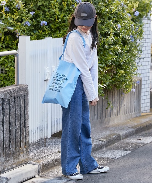 Actually（アクチュアリー）の「COLORFUL スクエアロゴトート（トートバッグ・レディース・ラベンダー/ブルー/イエロー/グレー・フリー）」の8枚目の写真