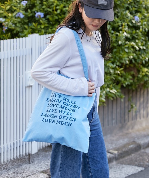 Actually（アクチュアリー）の「COLORFUL スクエアロゴトート（トートバッグ・レディース・ラベンダー/ブルー/イエロー/グレー・フリー）」の5枚目の写真