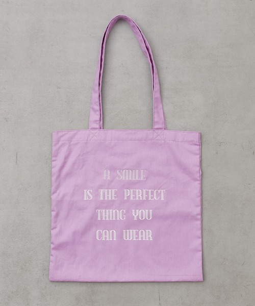 Actually（アクチュアリー）の「COLORFUL スクエアロゴトート（トートバッグ・レディース・ラベンダー/ブルー/イエロー/グレー・フリー）」の19枚目の写真