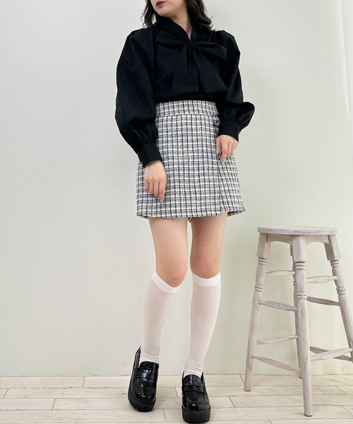INGNI（イング）の「ボウタイ長袖／ブラウス（シャツ/ブラウス・レディース・ブラック/オフホワイト・M）」の15枚目の写真