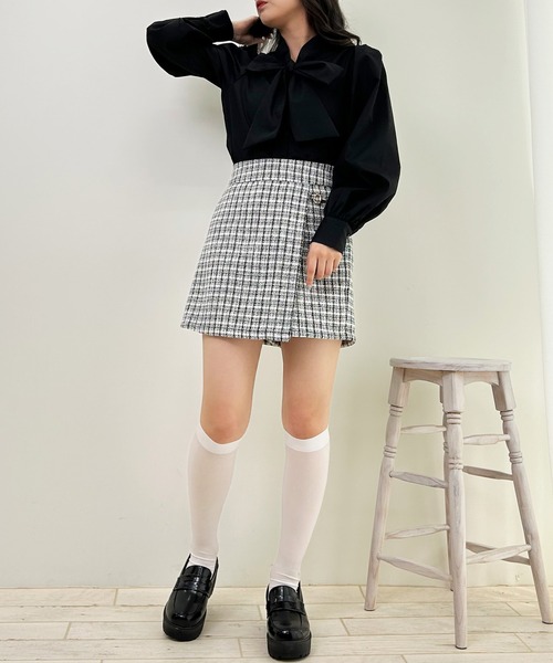 INGNI（イング）の「ボウタイ長袖／ブラウス（シャツ/ブラウス・レディース・ブラック/オフホワイト・M）」の22枚目の写真