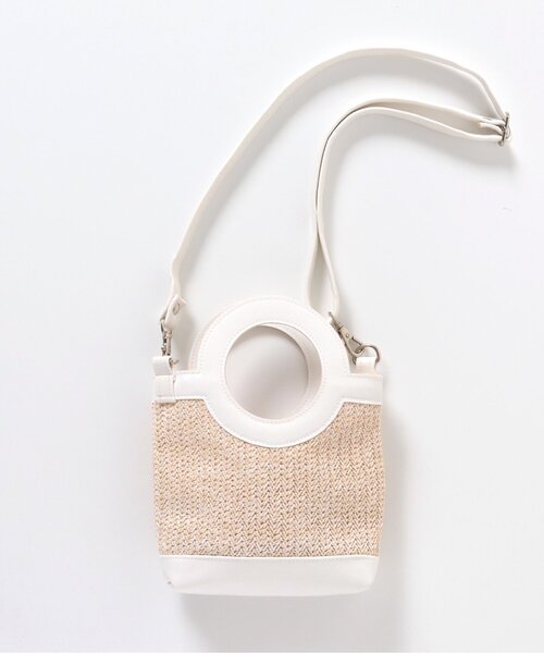 apres les cours(アプレレクール)の「2WAYサークルハンドルさくらんぼポシェット(ショルダーバッグ・キッズ・アイボリー・FREE)」の4枚目の写真