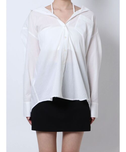 EMODA（エモダ）の「2WAYホルターオーバーシャツ（シャツ/ブラウス・レディース・ブラック/ホワイト/ブルー・FREE）」の13枚目の写真