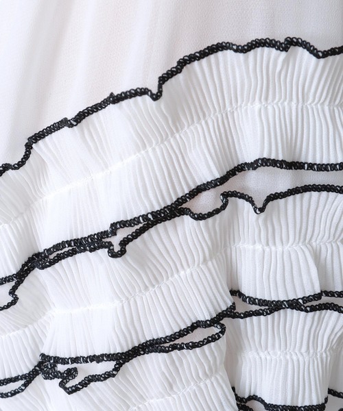 Three Four Time(スリーフォータイム)の「フリルスリーブレースブルゾン(ブルゾン・レディース・ブラック/オフホワイト・FREE)」の20枚目の写真