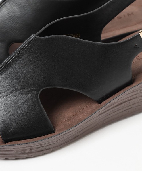 LEPSIM(レプシィム)の「クッションウエッジカットサンダル 177106(サンダル・レディース・ブラック/ベージュ/アイボリー/グリーン系その他・SMALL/MEDIUM/LARGE)」の14枚目の写真